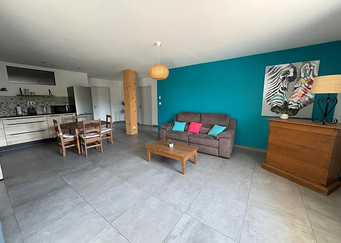 Bas De 80m2 Secteur Ajaccio * Tavaco